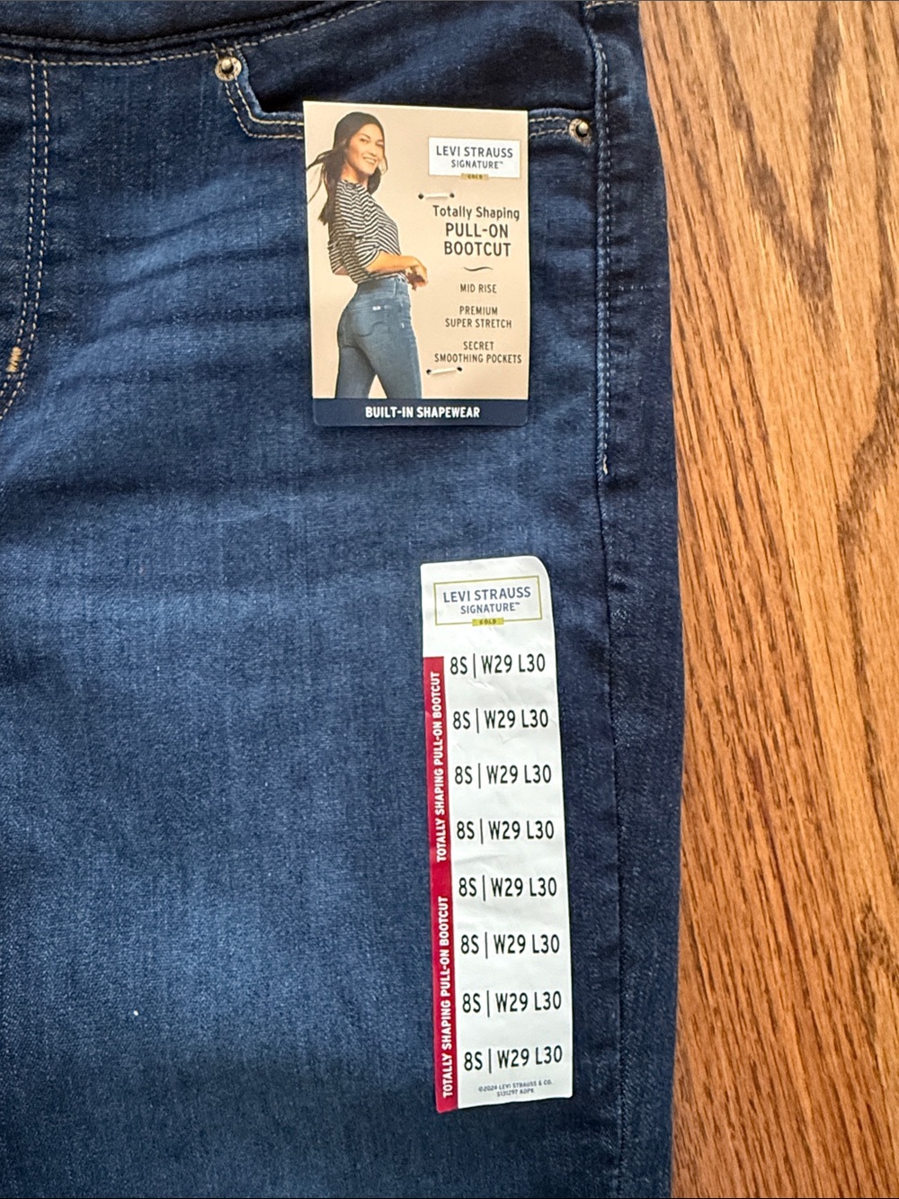 Levi's Indigo Blue Wide-Leg Flare Jeans - Picture 2 of 12